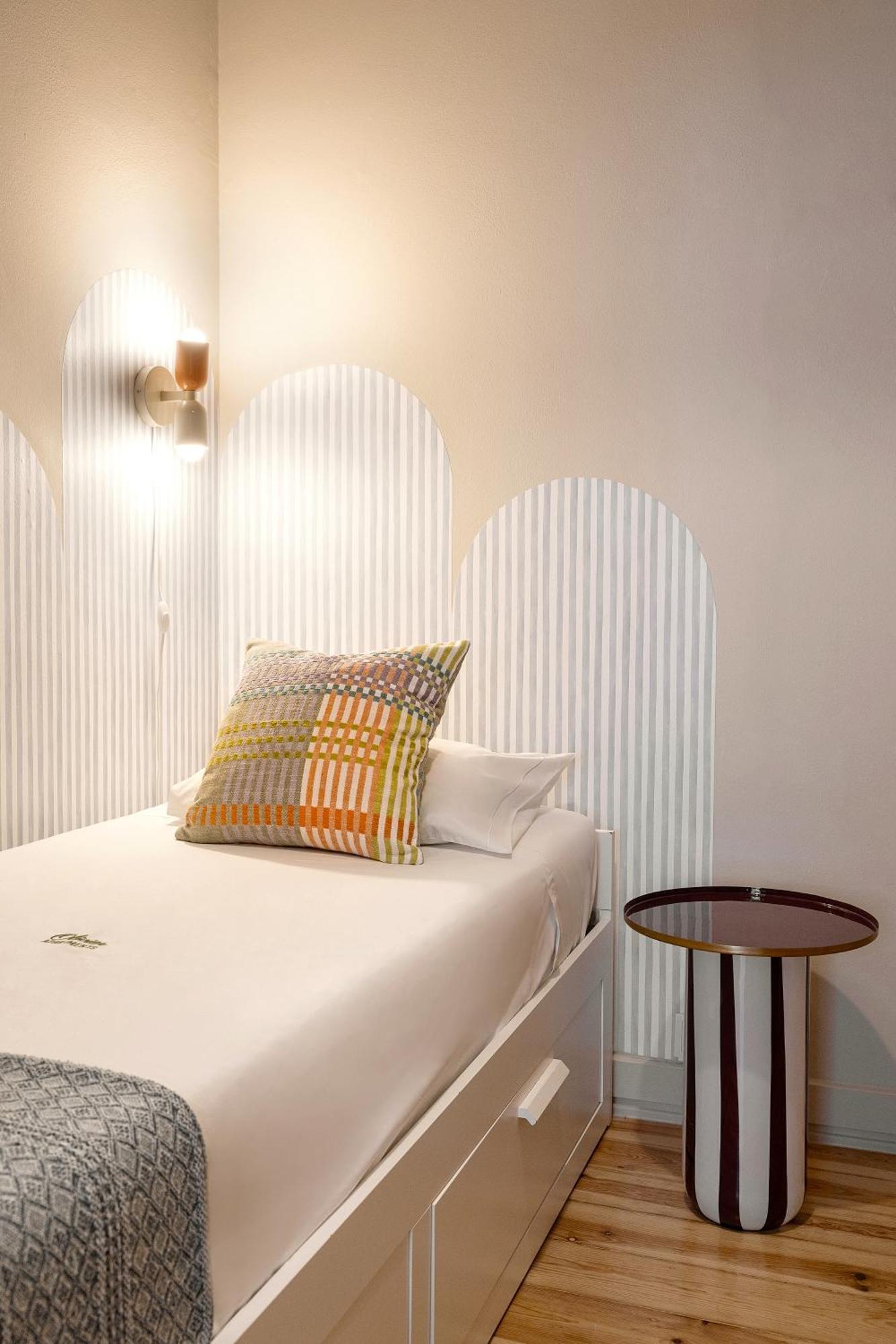 The Traditional Arts Memoir, Downtown Flat With Balcony And Comfort Lissabon Exterior foto